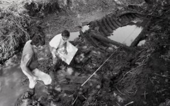 Coulson Park barge excavation